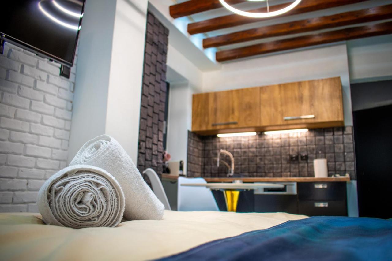 St. Tatti Luxury Studio Apartment Thessaloniki Exterior photo